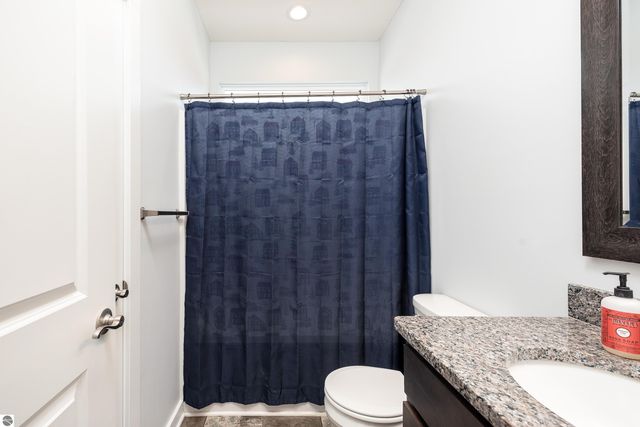 258 Ruby Court, Alma, MI 48801