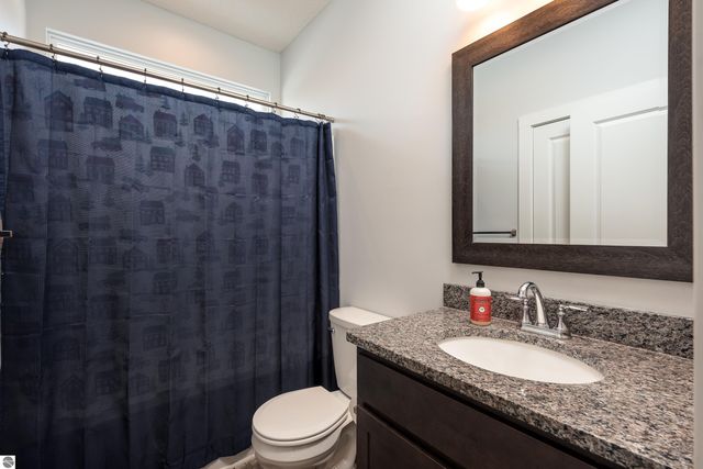 258 Ruby Court, Alma, MI 48801