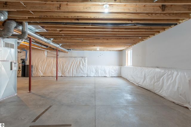 258 Ruby Court, Alma, MI 48801