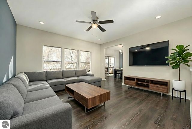 258 Ruby Court, Alma, MI 48801