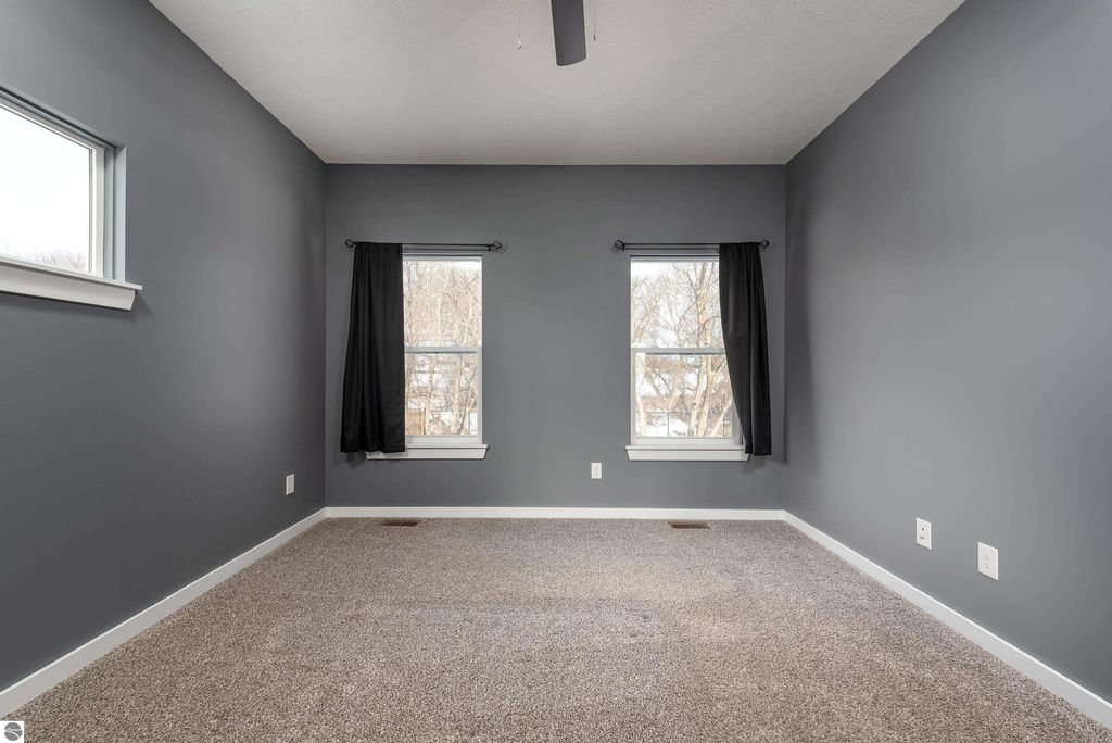 Image 23 of property listing at 258 Ruby Court, Alma, MI 48801