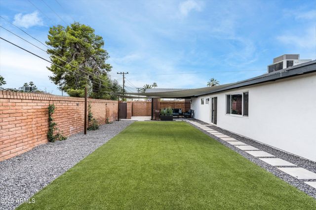 8341 E HUBBELL Street, Scottsdale, AZ 85257