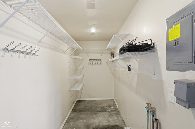 708 Washington Court, Anderson, IN 46011