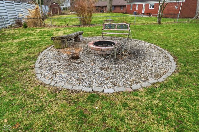 708 Washington Court, Anderson, IN 46011