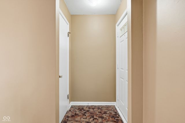 708 Washington Court, Anderson, IN 46011