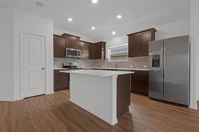 703 Bluejack WAY, Hutto, TX 78634