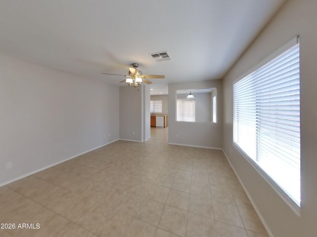 2013 W ALLENS PEAK Drive, San Tan Valley, AZ 85144