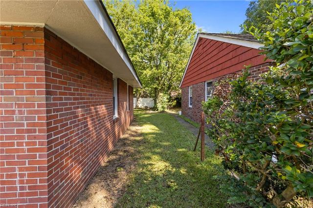 1720 W 48th ST, Norfolk, VA 23508