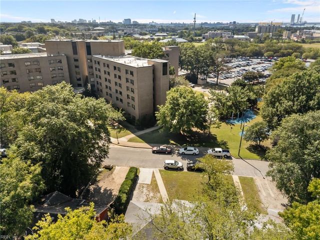 1720 W 48th ST, Norfolk, VA 23508