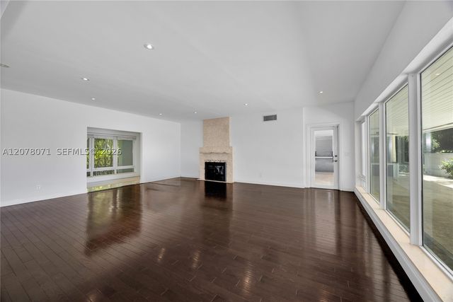 3709 Alhambra Ct, Coral Gables, FL 33134