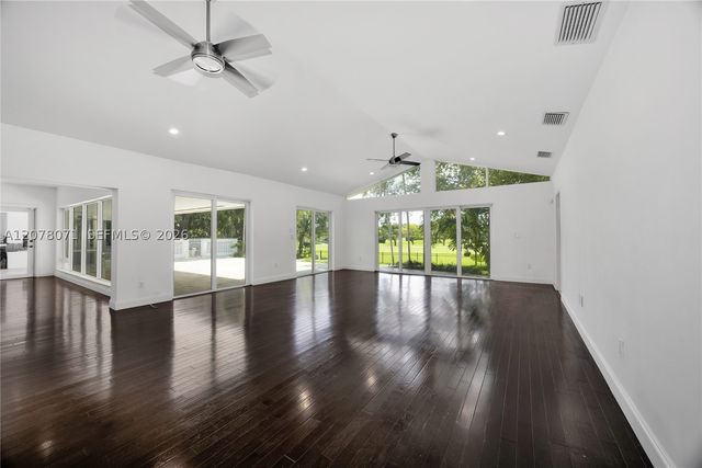 3709 Alhambra Ct, Coral Gables, FL 33134
