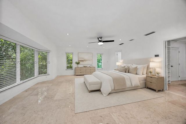 3709 Alhambra Ct, Coral Gables, FL 33134