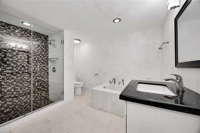 3709 Alhambra Ct, Coral Gables, FL 33134