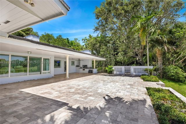 3709 Alhambra Ct, Coral Gables, FL 33134