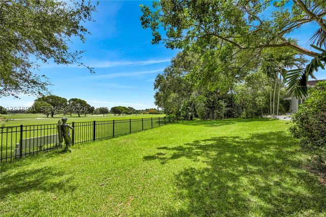 3709 Alhambra Ct, Coral Gables, FL 33134