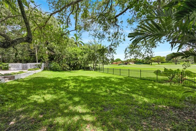 3709 Alhambra Ct, Coral Gables, FL 33134