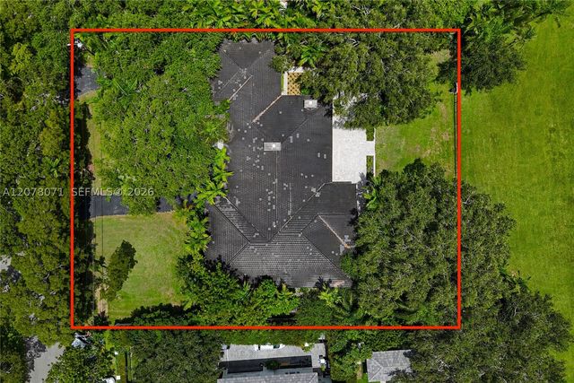 3709 Alhambra Ct, Coral Gables, FL 33134