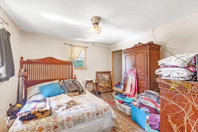 1607 E Grundy St, Tullahoma, TN 37388