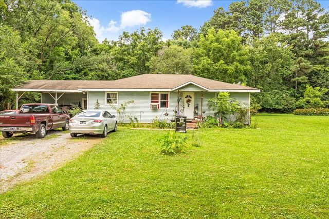 1607 E Grundy St, Tullahoma, TN 37388