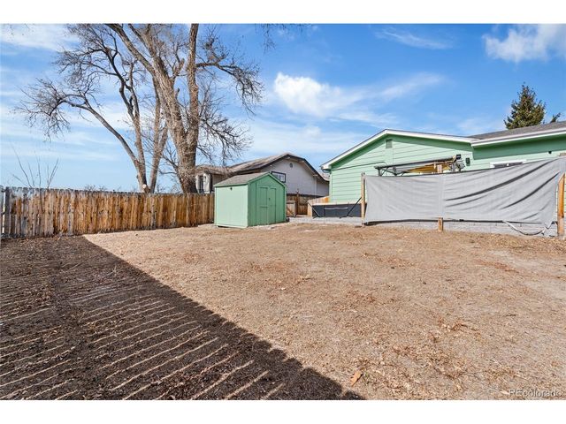6807 Quay Ct, Arvada, CO 80003