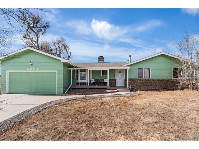 6807 Quay Ct, Arvada, CO 80003