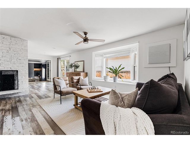 6807 Quay Ct, Arvada, CO 80003