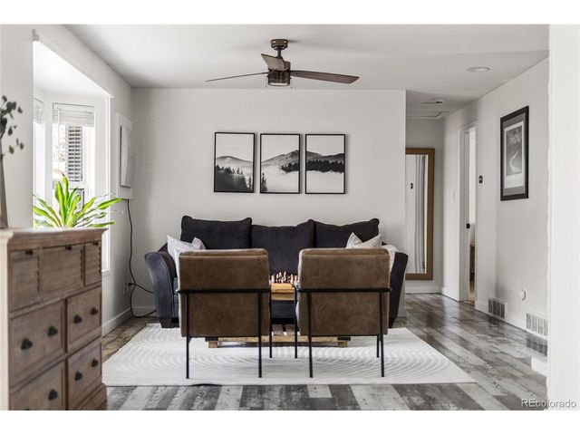 6807 Quay Ct, Arvada, CO 80003