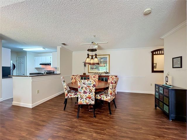 1909 SUMMER CLUB DRIVE 301, Oviedo, FL 32765