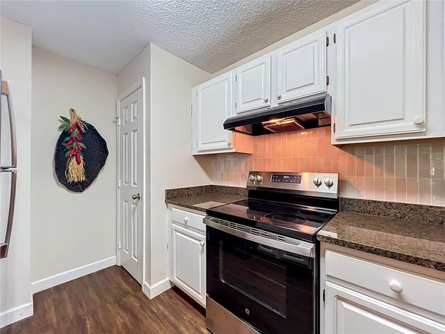 1909 SUMMER CLUB DRIVE 301, Oviedo, FL 32765