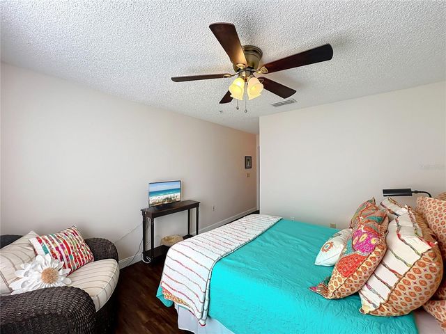 1909 SUMMER CLUB DRIVE 301, Oviedo, FL 32765