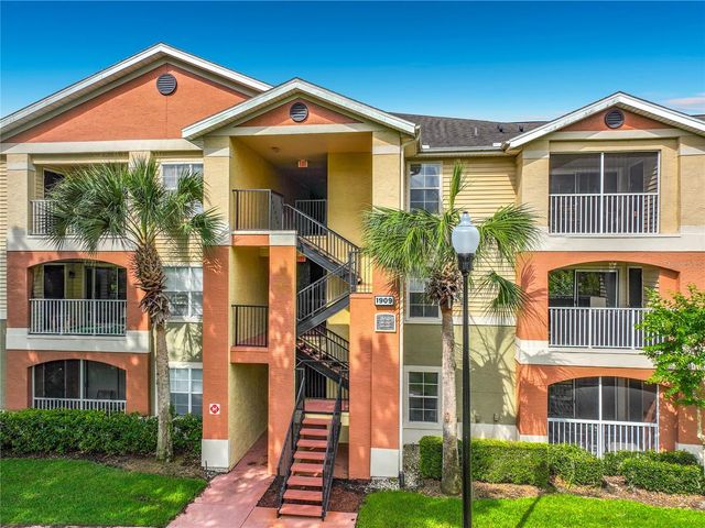 1909 SUMMER CLUB DRIVE 301, Oviedo, FL 32765