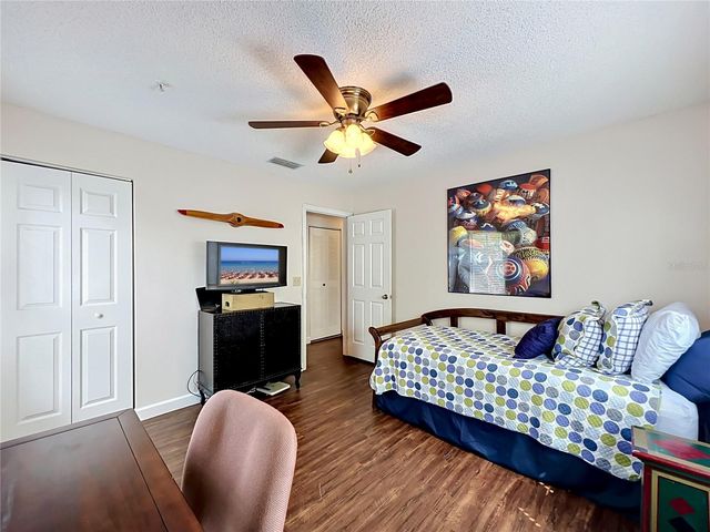 1909 SUMMER CLUB DRIVE 301, Oviedo, FL 32765