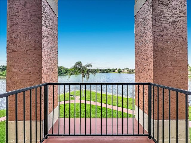 1909 SUMMER CLUB DRIVE 301, Oviedo, FL 32765