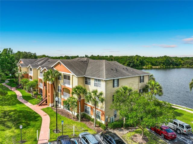 1909 SUMMER CLUB DRIVE 301, Oviedo, FL 32765