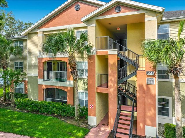 1909 SUMMER CLUB DRIVE 301, Oviedo, FL 32765