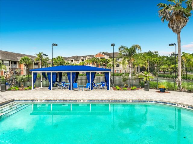 1909 SUMMER CLUB DRIVE 301, Oviedo, FL 32765