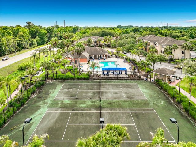 1909 SUMMER CLUB DRIVE 301, Oviedo, FL 32765