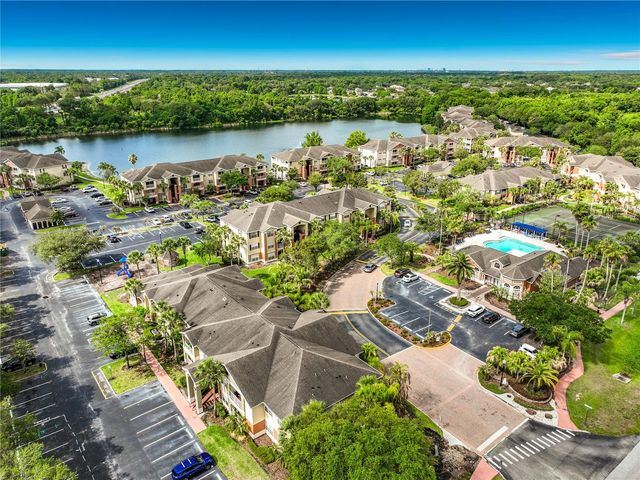 1909 SUMMER CLUB DRIVE 301, Oviedo, FL 32765