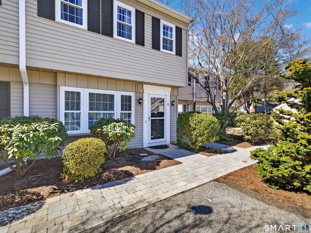 1 Wilshire Road B, Madison, CT 06443