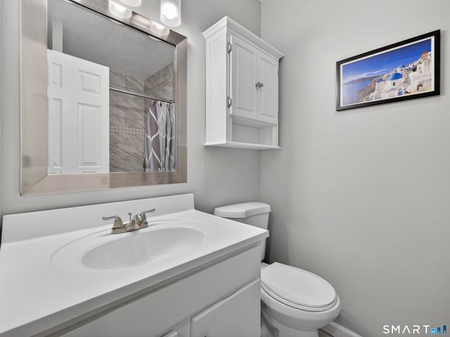 1 Wilshire Road B, Madison, CT 06443