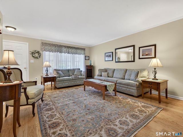 1 Wilshire Road B, Madison, CT 06443