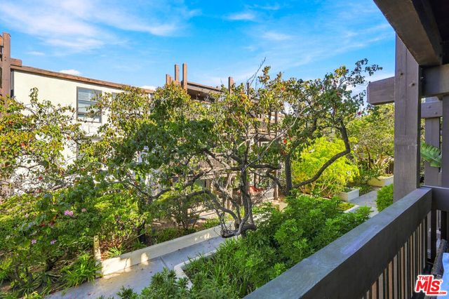 7742 Redlands Street D2052, Playa Del Rey, CA 90293