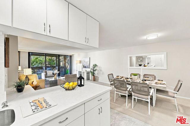 7742 Redlands Street D2052, Playa Del Rey, CA 90293