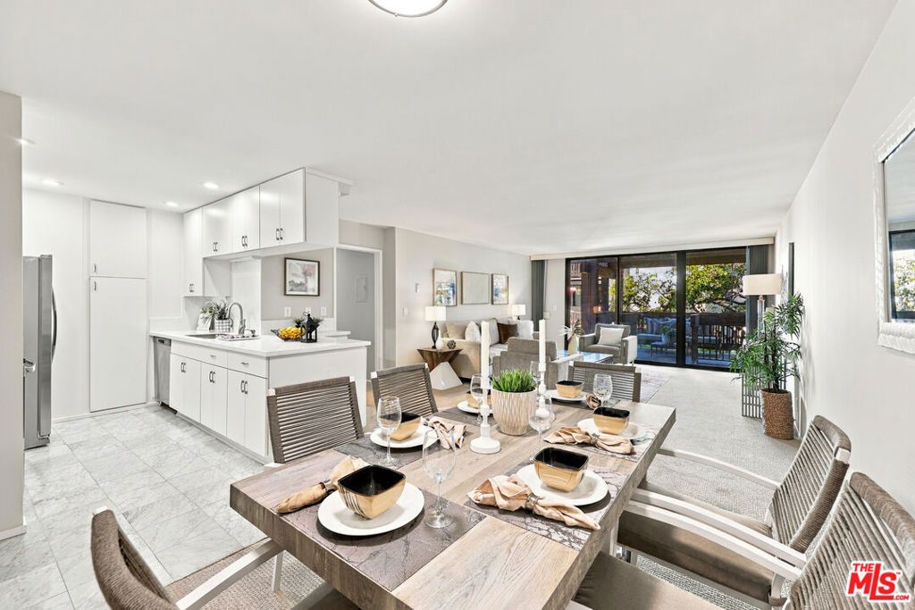 7742 Redlands Street D2052, Playa Del Rey, CA 90293