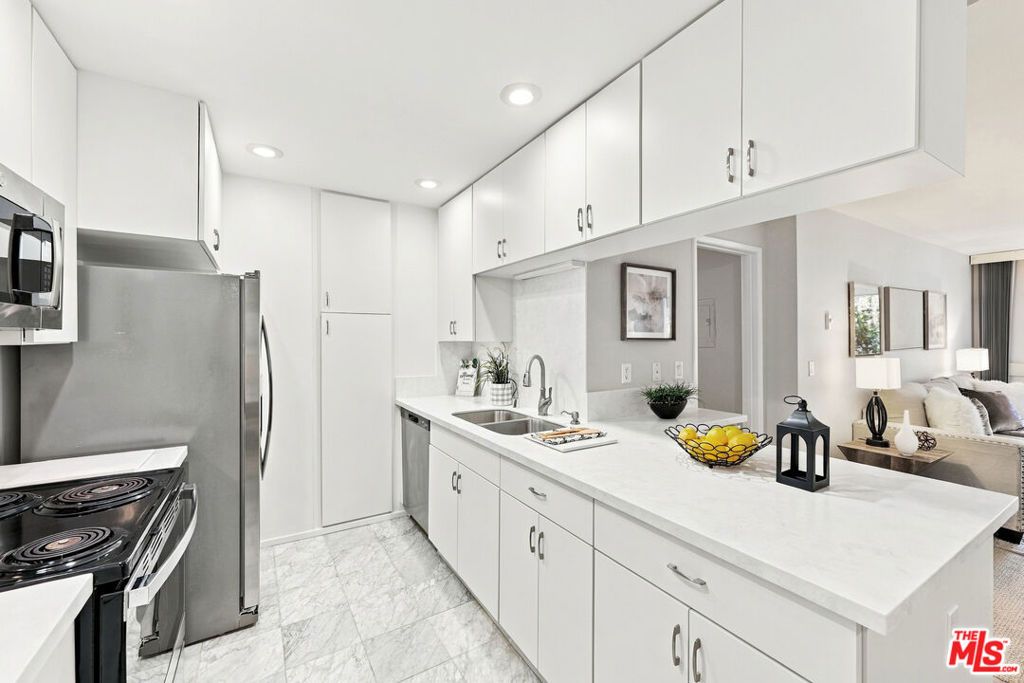 7742 Redlands Street D2052, Playa Del Rey, CA 90293 — photo 4