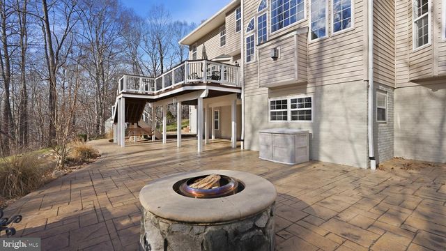 30 RAM LN, Stafford, VA 22554