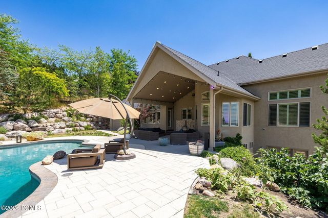 407 Hidden Lake Drive, Bountiful, UT 84010