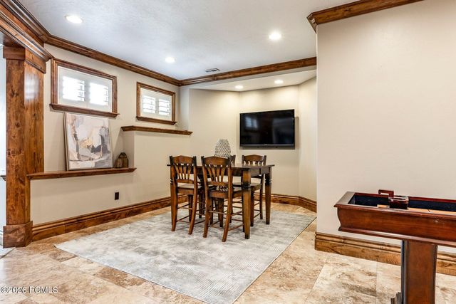 407 Hidden Lake Drive, Bountiful, UT 84010