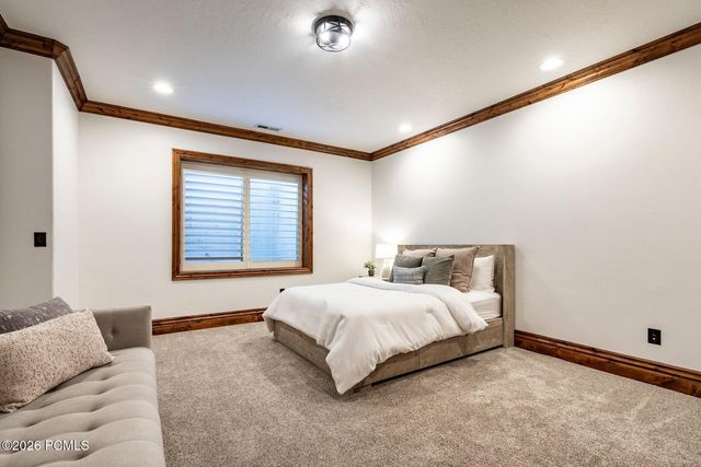 407 Hidden Lake Drive, Bountiful, UT 84010