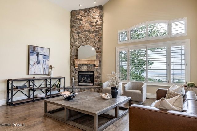 407 Hidden Lake Drive, Bountiful, UT 84010